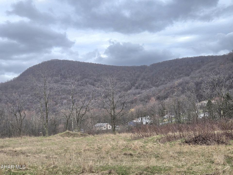 2nd image of Longview Dr