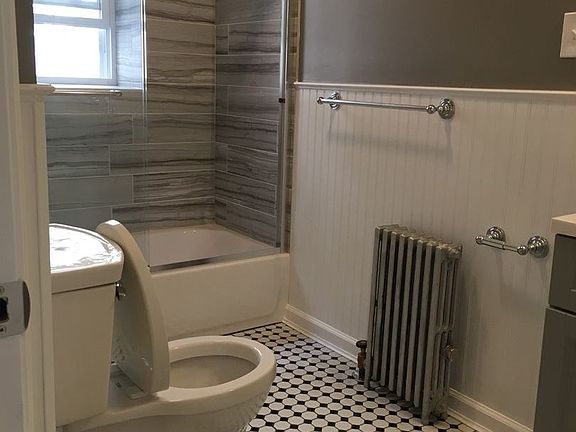 5th image of 432 Central Ave APT 1E