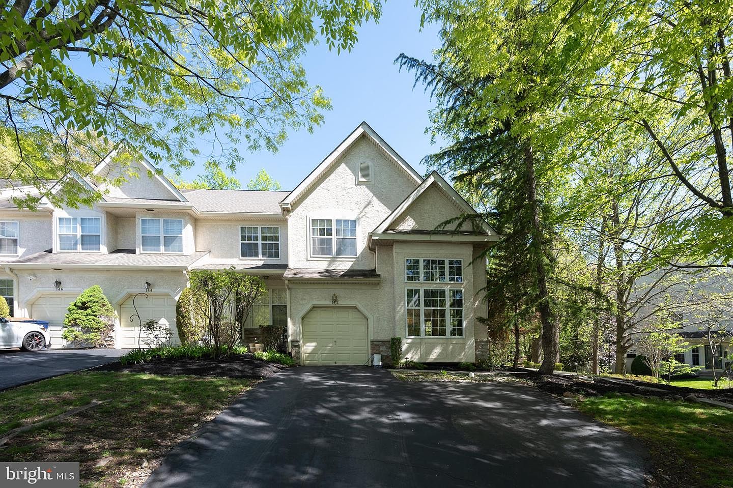 142 Green Valley Cir