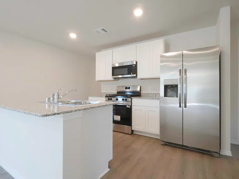 2913 Serenity Ln — Photo 10