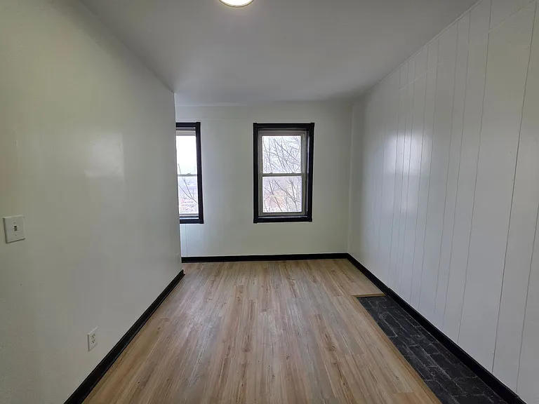 7 Roscoe St — Photo 13