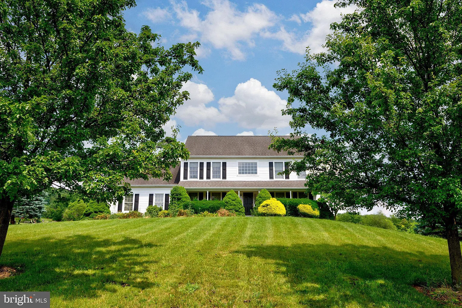 115 Country Side Dr photo 1