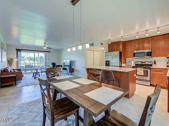 2nd image of 1630 E GEORGIA Avenue #105