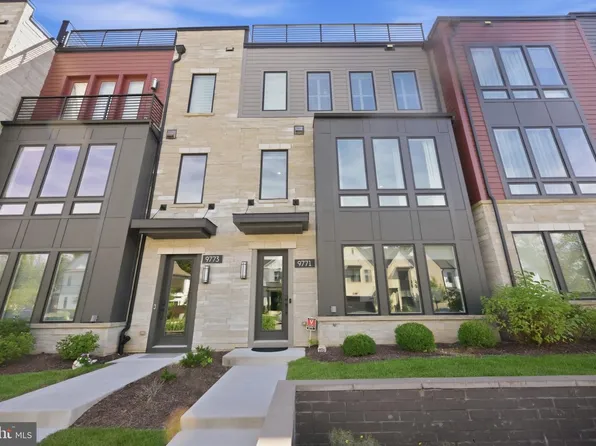 9771 Sanvitalia St, Bethesda, MD 20817