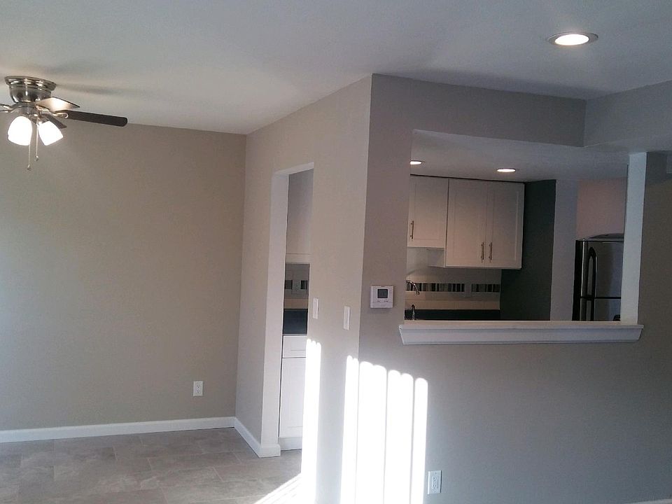 1st image of 1125 Harvest Dr NE #2