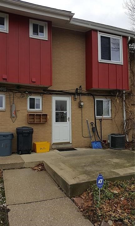 1st image of 1255 E 279th St #3E