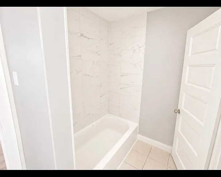 117 4th Ave #L3 — Photo 2