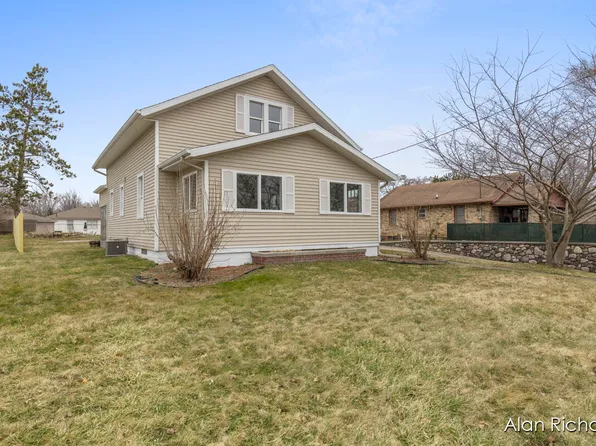 405 Ferris St NW, Grand Rapids, MI 49544