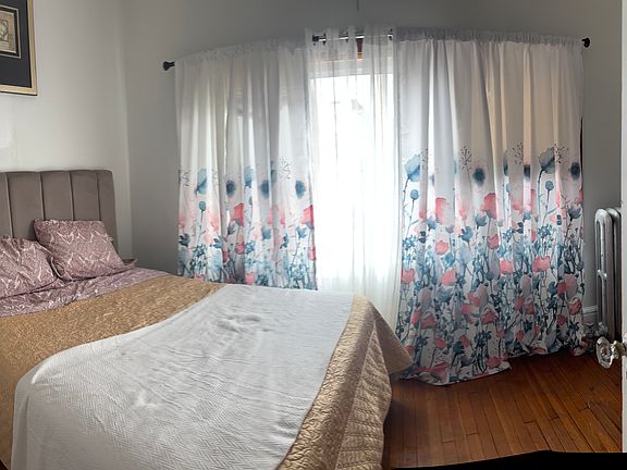 4th image of 133 Lake St #4