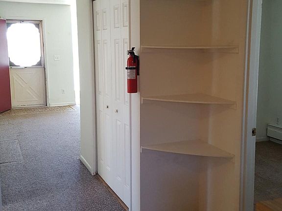 3rd image of 302 E Cross St #1