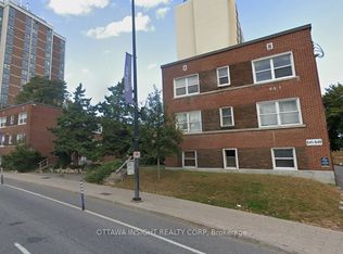 641 Rideau St #4, Ottawa, ON K1N6A3
