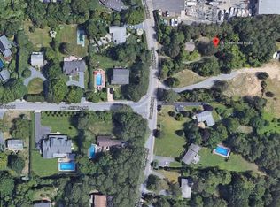 14 Greenfield Rd, Southampton, NY 11968