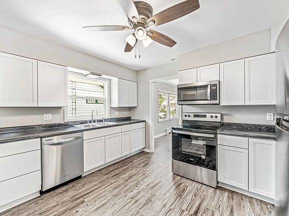5th image of 1128 S Somonauk St