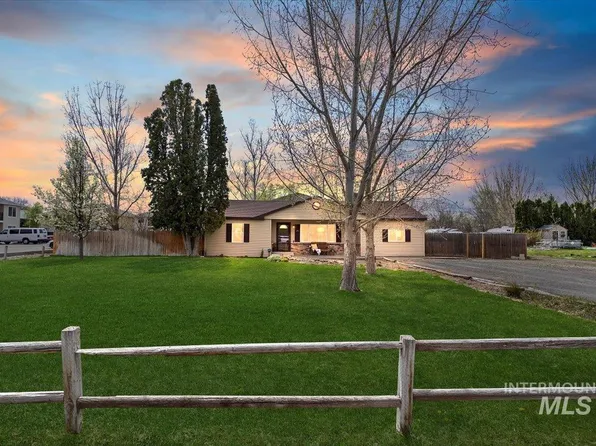 293 Robbins Ave, Twin Falls, ID 83301