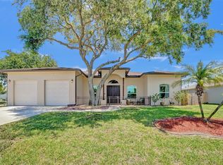 2165 SW Pamona St, Port Saint Lucie, FL 34953