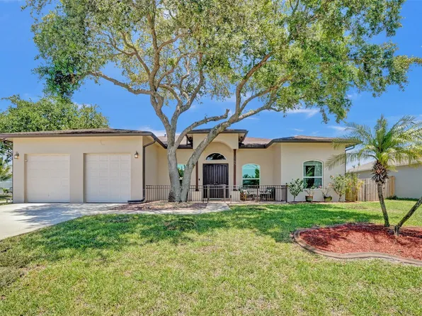 2165 SW Pamona Street, Port St Lucie, FL 34953