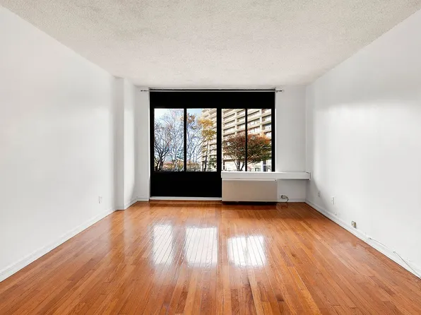 25-40 Shore Blvd #1I, Astoria, NY 11102