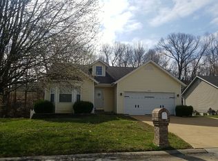2432 Cobblestone Ct, Imperial, MO 63052