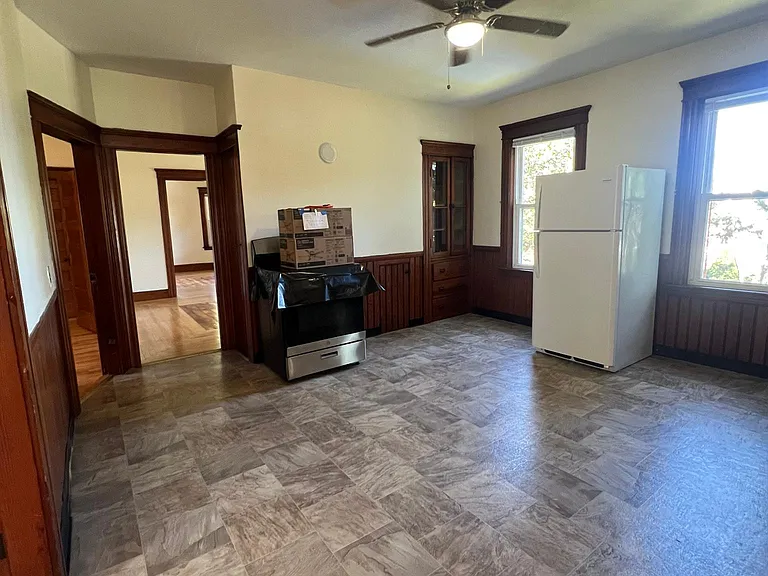 101 Greenwood St #2 — Photo 7