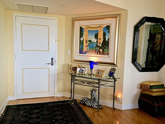 3rd image of 3530 Mystic Pointe Dr APT 1909