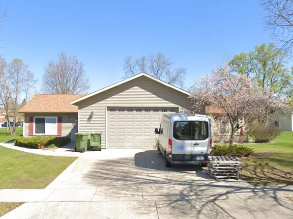 41 E 21st St, Fond Du Lac, WI 54935