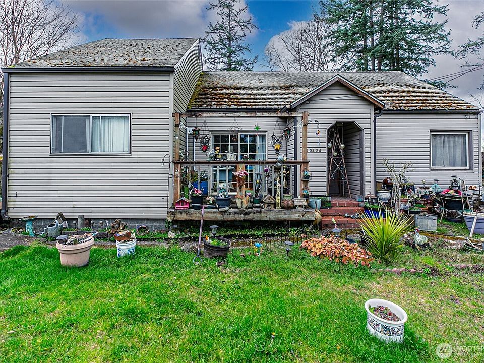 1st image of 10424 48th Avenue E
