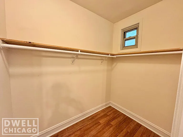 2537 N Sawyer Ave #1 — Photo 6