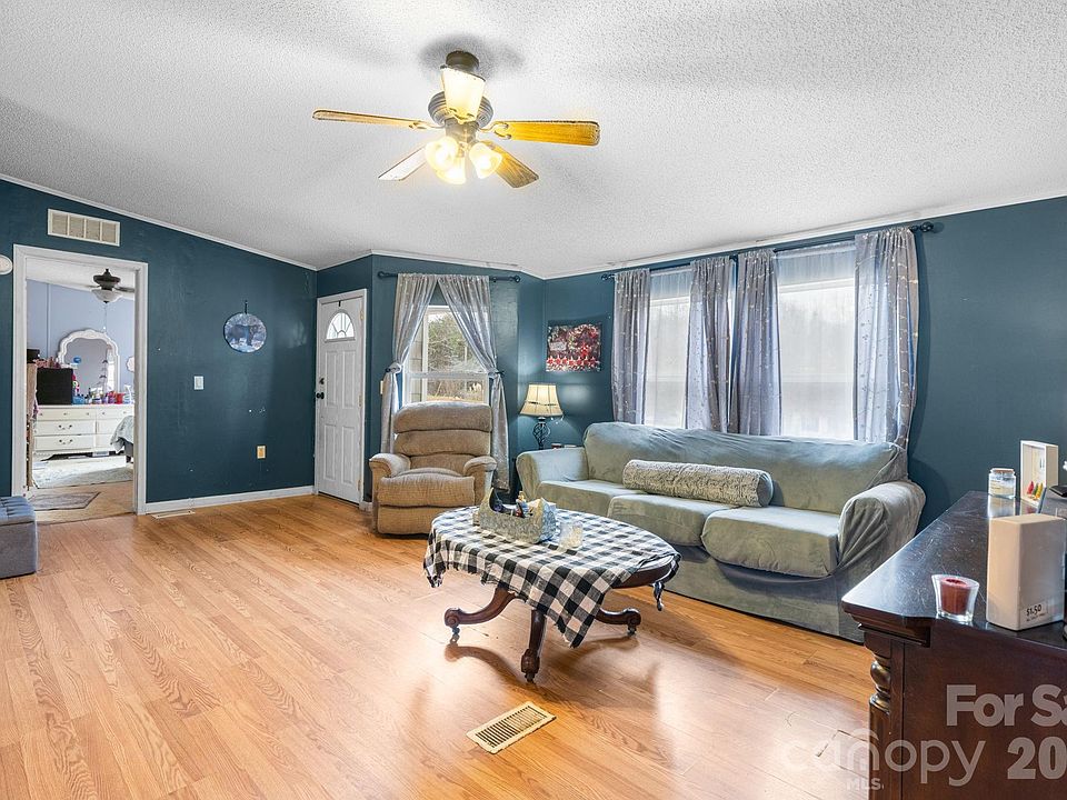 1st image of 157 Broad Meadow Dr