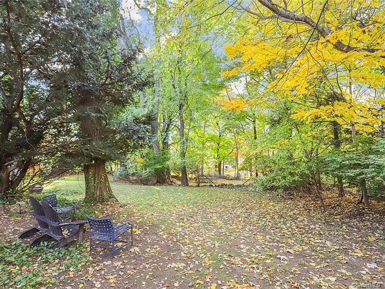 49 Hollow Tree Ridge Rd — Photo 20