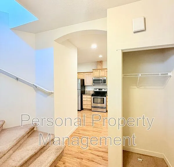 2406 NE 130th Ave — Photo 3
