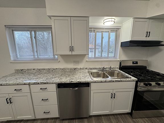 4th image of 825 W Thomas L Pkwy APT 2