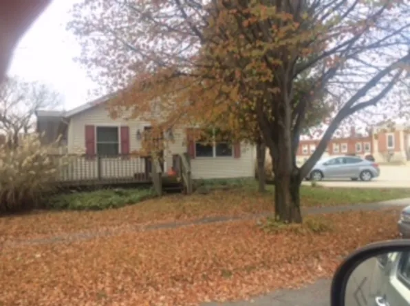 65 Broad St, Jackson, OH 45640