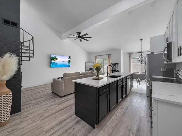 6738 Eastridge Dr APT 101, Dallas, TX 75231
