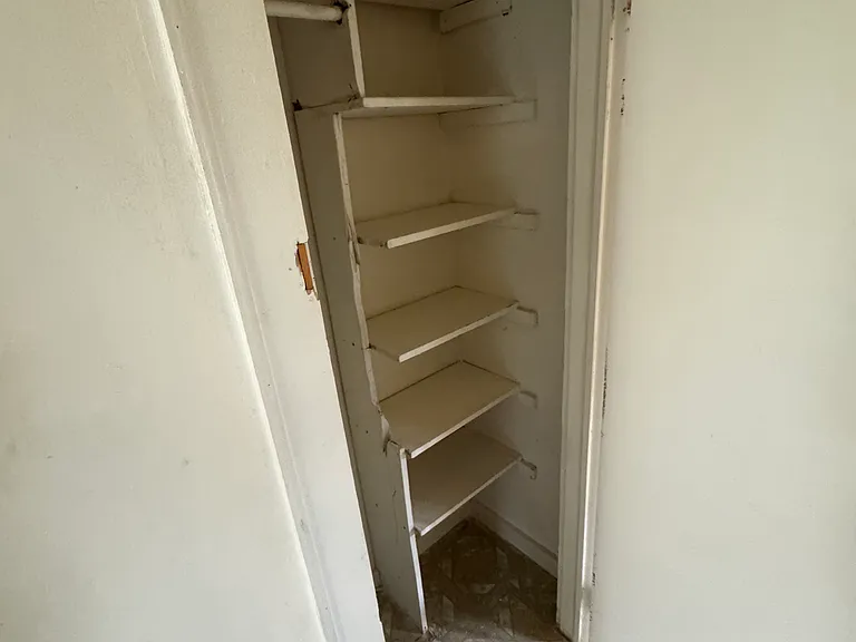 27 Hillside Ave #4 — Photo 8