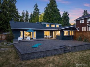 2137 N 128TH Street, Seattle, WA 98133