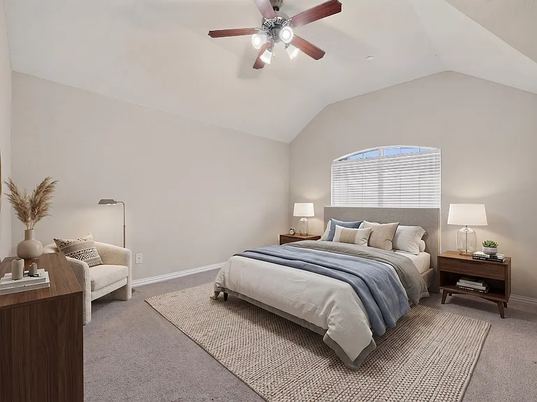 8712 San Bernard St — Photo 5