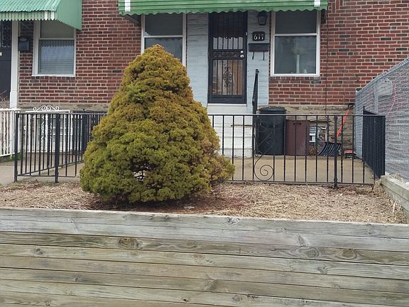 2nd image of 617 E Sanger Street