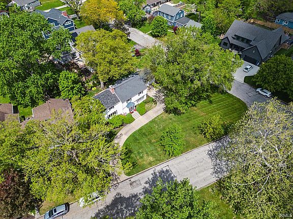 2nd image of 1575 Marilyn Ave