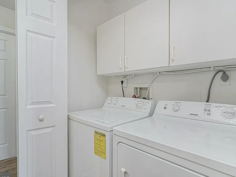 1508 Huntingdon Mews — Photo 11