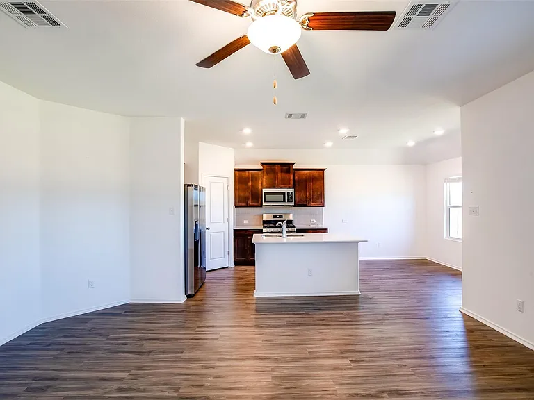 614 Milliner Loop — Photo 22
