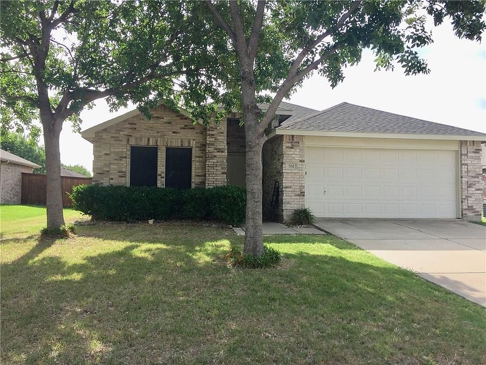 1st image of 702 Claiborn Ln