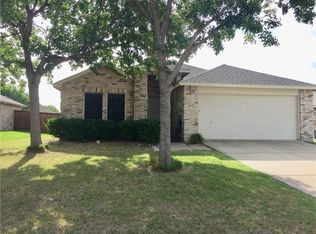 702 Claiborn Ln, Wylie, TX 75098