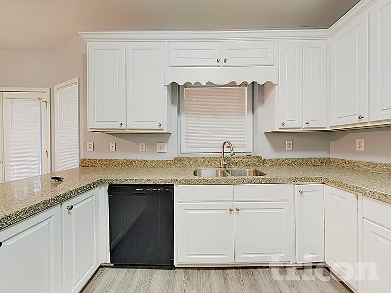 9747 Whitetail Rd — Photo 23