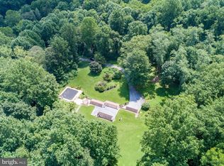 554 Chandler Mill Rd, Avondale, PA 19311