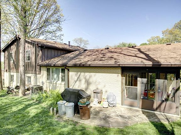 5th image of 1817 Southlawn Dr