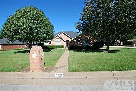 1st image of 3428 Lexington Dr