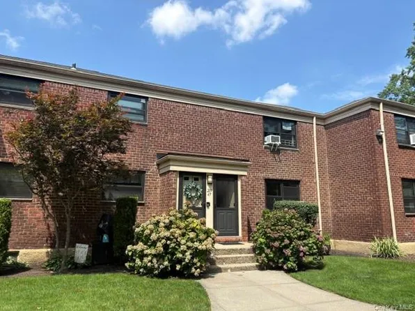 21947 74th Avenue #A1, Oakland Gardens, NY 11364