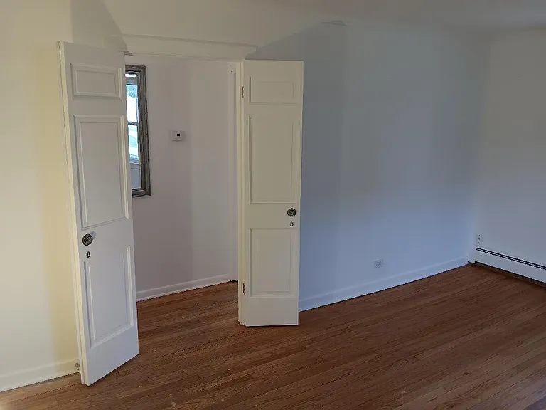 14440 Kolmar Ave — Photo 15