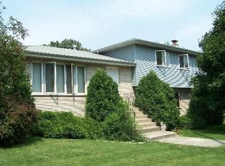 6948 W 113th St, Worth, IL