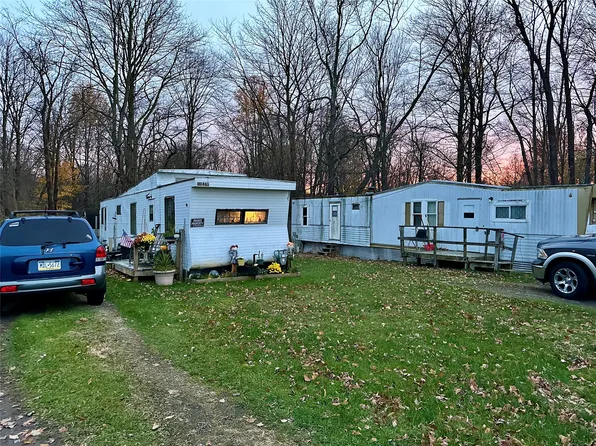 10481-10493 Linndale Ave, Cranesville, PA 16410